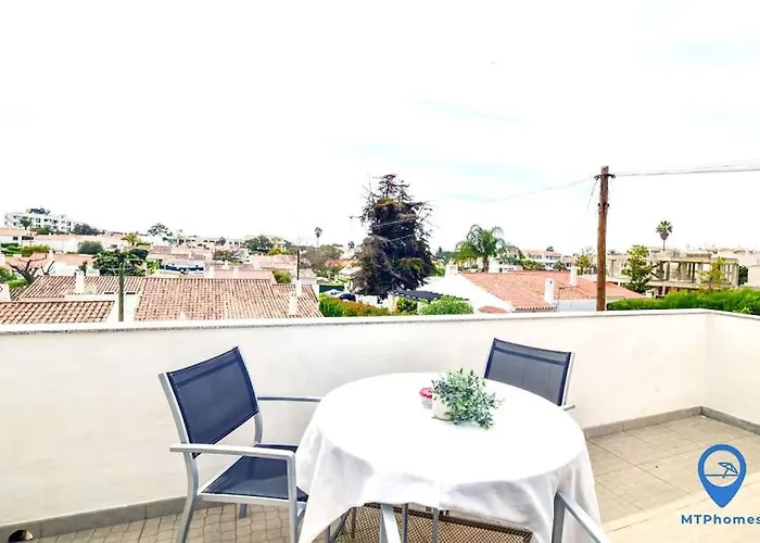 Apartment Garrett By Mtphomes *